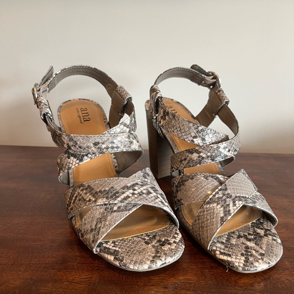 a.n.a. snakeskin-like strappy block heel sandals Size 9 Never worn